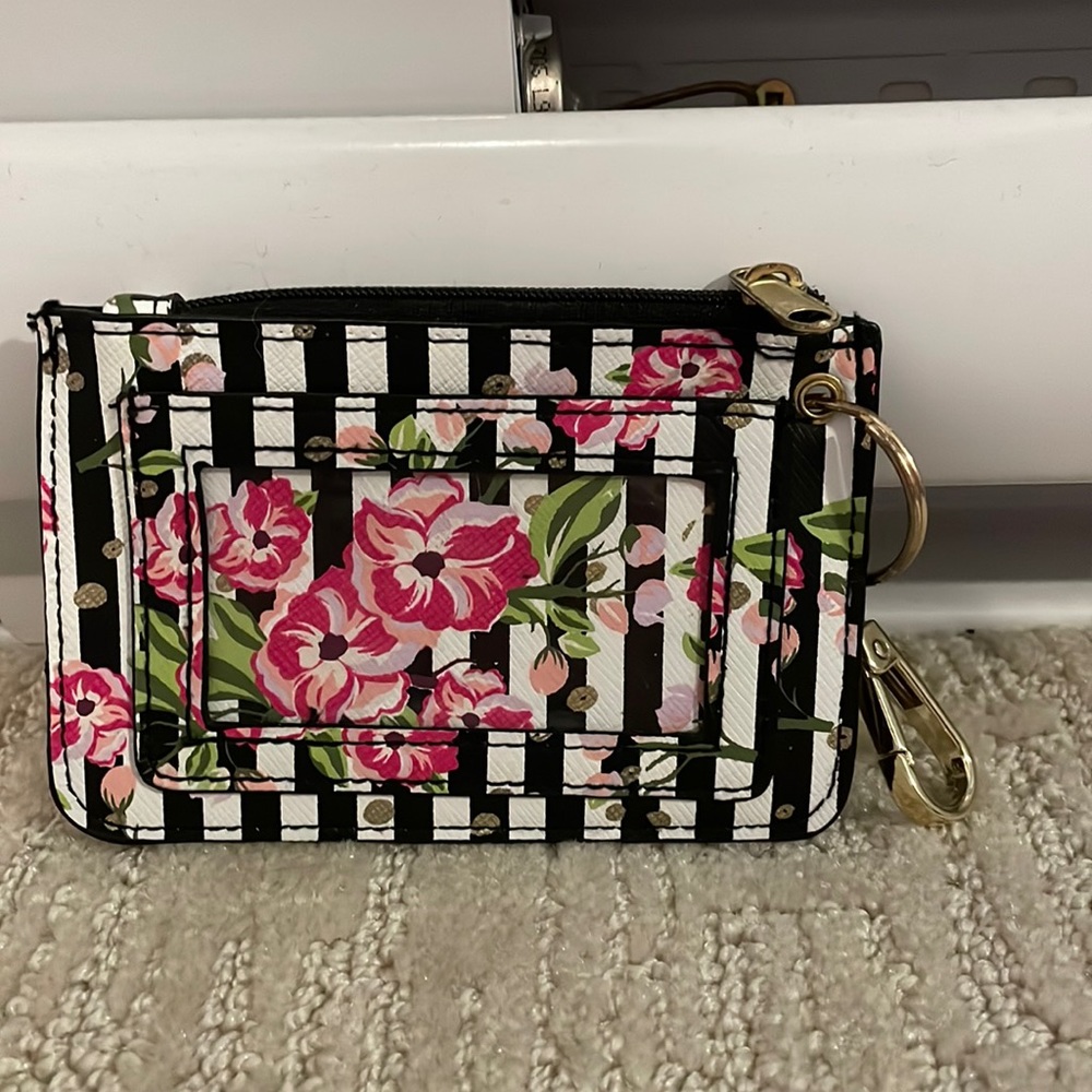 naturalizer card wallet